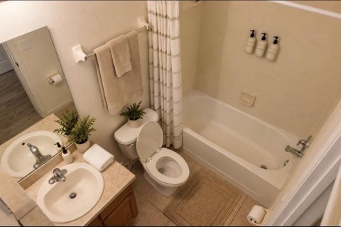 Купить кондоминиум в Киссимми, Флорида 4 комнаты, 132.57м2, № 2355695 - фото 13