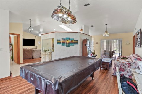 Casa en venta en Spring Hill, Florida, 3 dormitorios, 180.14 m2 № 1909778 - foto 7