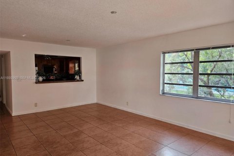 Copropriété à louer à Dania Beach, Floride: 2 chambres, 102.19 m2 № 1998189 - photo 24