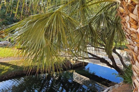 Copropriété à louer à Dania Beach, Floride: 2 chambres, 102.19 m2 № 1998189 - photo 17