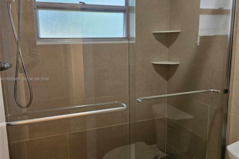 Copropriété à louer à Dania Beach, Floride: 2 chambres, 102.19 m2 № 1998189 - photo 26