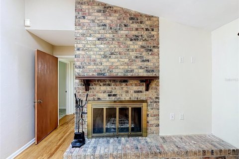 House in Gainesville, Florida 4 bedrooms, 201.23 sq.m. № 2278056 - photo 25