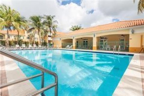 Condominio en alquiler en Doral, Florida, 2 dormitorios, 84.54 m2 № 1887653 - foto 30