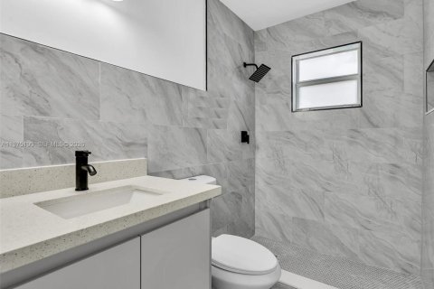 House in Homestead, Florida 3 bedrooms, 120.59 sq.m. № 2036184 - photo 18