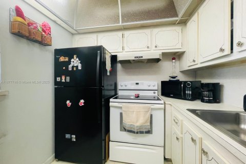 Купить кондоминиум в Бока-Ратон, Флорида 5 комнат, 66.89м2, № 2014966 - фото 7