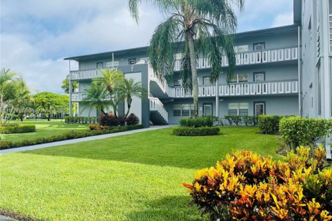 Купить кондоминиум в Бока-Ратон, Флорида 5 комнат, 66.89м2, № 2014966 - фото 2