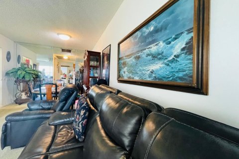 Купить кондоминиум в Бока-Ратон, Флорида 5 комнат, 66.89м2, № 2014966 - фото 3