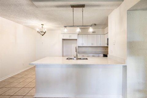 Copropriété à louer à Fort Myers, Floride: 1 chambre, 63.17 m2 № 2388269 - photo 9