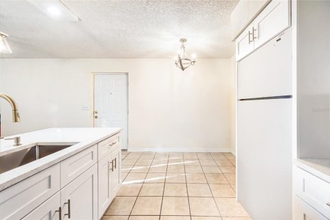 Copropriété à louer à Fort Myers, Floride: 1 chambre, 63.17 m2 № 2388269 - photo 10