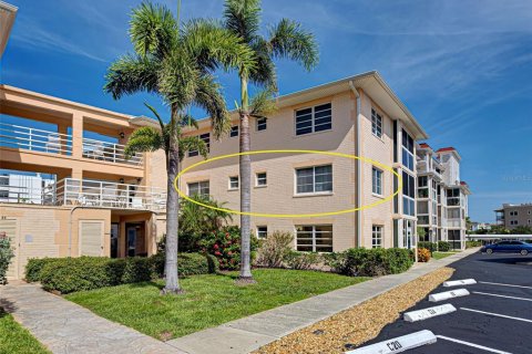 Condo in Venice, Florida, 2 bedrooms  № 1824402 - photo 4