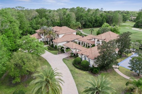 Casa en Longwood, Florida 7 dormitorios, 992.57 m2 № 2111864