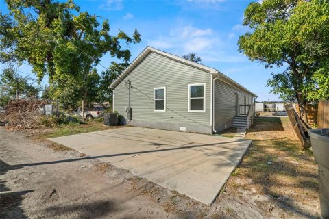 House in Saint Petersburg, Florida 4 bedrooms, 178.37 sq.m. № 2220569 - photo 26