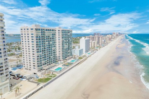 Купить кондоминиум в Дейтона - Бич-Шорс, Флорида 8 комнат, 192.49м2, № 1657928 - фото 30