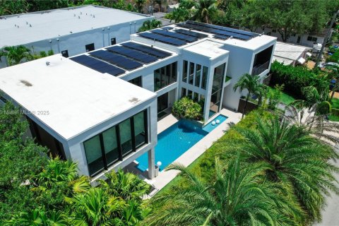 Купить виллу или дом в Форт-Лодердейл, Флорида 4 спальни, 346.9м2, № 1957848 - фото 3