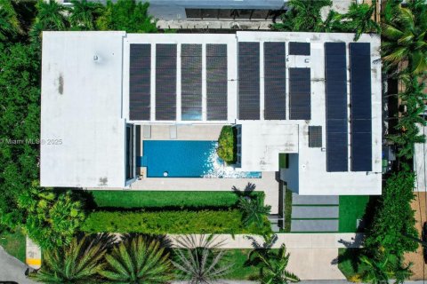 Купить виллу или дом в Форт-Лодердейл, Флорида 4 спальни, 346.9м2, № 1957848 - фото 4