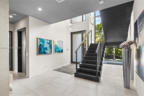 Купить виллу или дом в Форт-Лодердейл, Флорида 4 спальни, 346.9м2, № 1957848 - фото 26