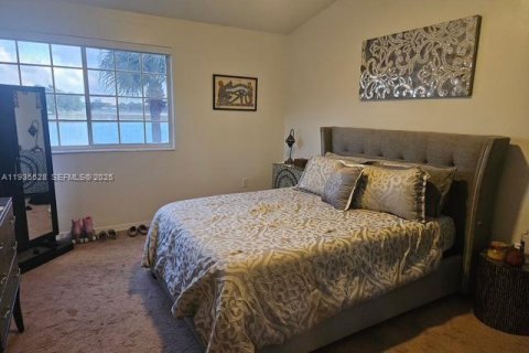 Condominio en venta en Miami Lakes, Florida, 2 dormitorios, 130.53 m2 № 1993701 - foto 4