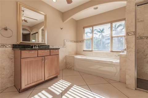 Casa en venta en Sarasota, Florida, 3 dormitorios, 252.6 m2 № 1552439 - foto 21
