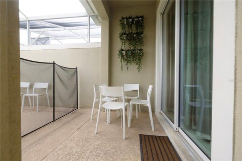 Touwnhouse à vendre à Davenport, Floride: 5 chambres, 201.32 m2 № 2294652 - photo 13