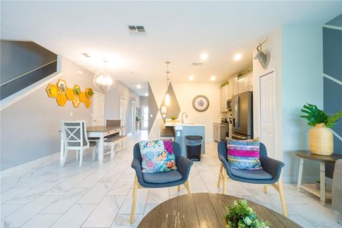 Touwnhouse à vendre à Davenport, Floride: 5 chambres, 201.32 m2 № 2294652 - photo 22