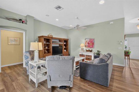 Casa en venta en The Villages, Florida, 3 dormitorios, 176.7 m2 № 2310091 - foto 8