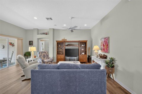 Casa en venta en The Villages, Florida, 3 dormitorios, 176.7 m2 № 2310091 - foto 7