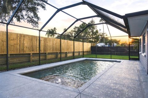 Casa en venta en Lakeland, Florida, 3 dormitorios, 208.19 m2 № 2388348 - foto 4