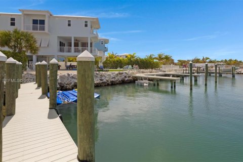 Casa en venta en Marathon, Florida, 5 dormitorios, 355.44 m2 № 2045105 - foto 22