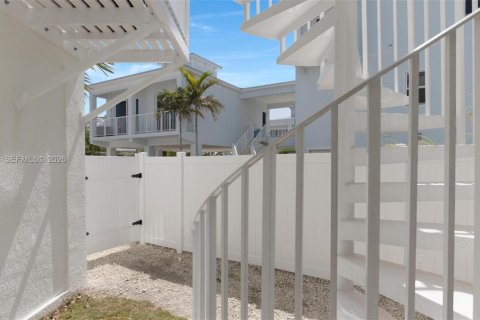Casa en venta en Marathon, Florida, 5 dormitorios, 355.44 m2 № 2045105 - foto 18