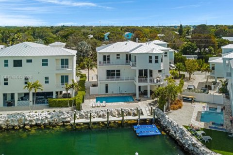 Casa en venta en Marathon, Florida, 5 dormitorios, 355.44 m2 № 2045105 - foto 14