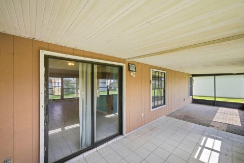 Casa en venta en Port St. Lucie, Florida, 3 dormitorios, 110 m2 № 2421141 - foto 23