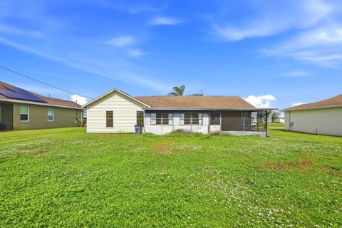 Casa en venta en Port St. Lucie, Florida, 3 dormitorios, 110 m2 № 2421141 - foto 27