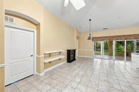 Commercial property in Palm Coast, Florida 183.11 sq.m. № 2303286 - photo 13