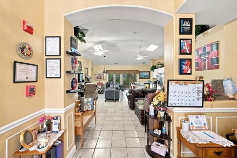 Commercial property in Palm Coast, Florida 183.11 sq.m. № 2303286 - photo 8