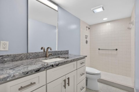Condominio en venta en Coconut Creek, Florida, 2 dormitorios, 107.4 m2 № 2185222 - foto 24