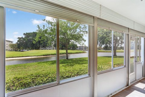 Condominio en venta en Coconut Creek, Florida, 2 dormitorios, 107.4 m2 № 2185222 - foto 11