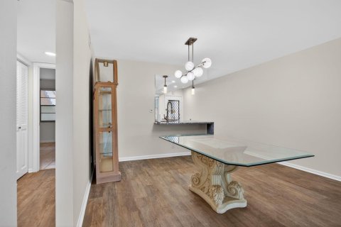 Condominio en venta en Coconut Creek, Florida, 2 dormitorios, 107.4 m2 № 2185222 - foto 6