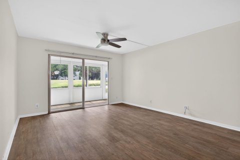 Condominio en venta en Coconut Creek, Florida, 2 dormitorios, 107.4 m2 № 2185222 - foto 8