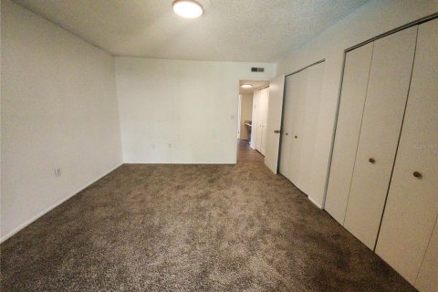 Copropriété à louer à Tampa, Floride: 2 chambres, 102.01 m2 № 2277522 - photo 14