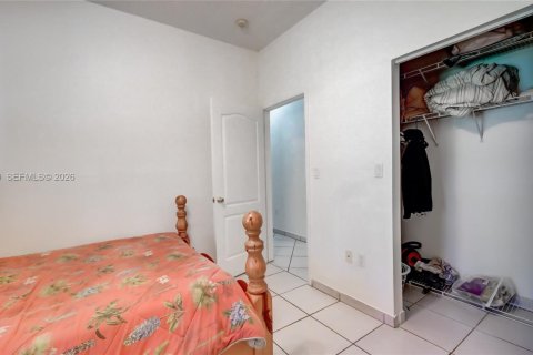Casa en alquiler en Homestead, Florida, 3 dormitorios, 226.03 m2 № 2075217 - foto 27
