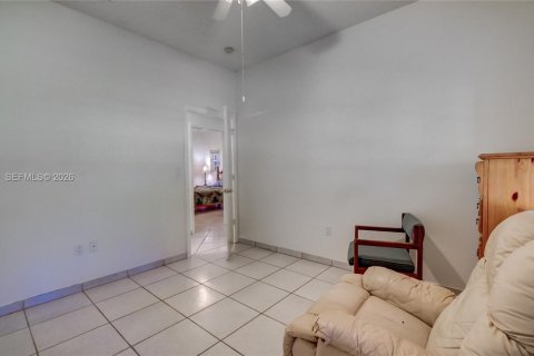 Casa en alquiler en Homestead, Florida, 3 dormitorios, 226.03 m2 № 2075217 - foto 29