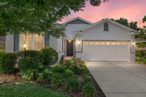 House in Ocala, Florida 2 bedrooms, 148.27 sq.m. № 1777885 - photo 1