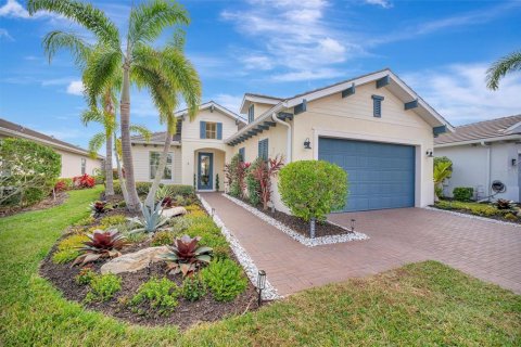 Villa ou maison à vendre à Bradenton, Floride: 3 chambres, 188.96 m2 № 2355784 - photo 8
