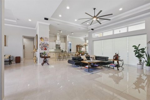Купить виллу или дом в Порт-Оранж, Флорида 11 комнат, 300.72м2, № 1608835 - фото 17