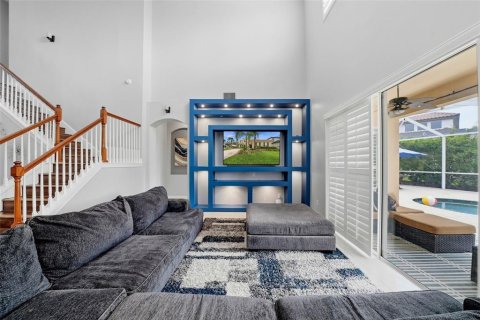 Villa ou maison à vendre à Tampa, Floride: 5 chambres, 341.04 m2 № 2201320 - photo 12