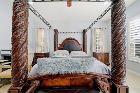 Villa ou maison à vendre à Tampa, Floride: 5 chambres, 341.04 m2 № 2201320 - photo 21