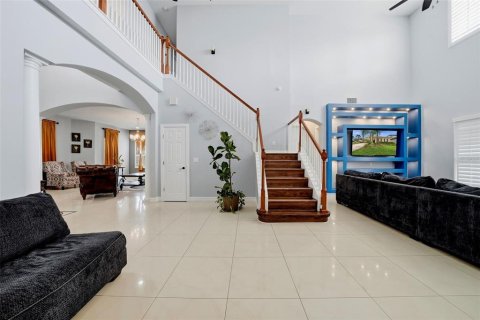 Villa ou maison à vendre à Tampa, Floride: 5 chambres, 341.04 m2 № 2201320 - photo 4