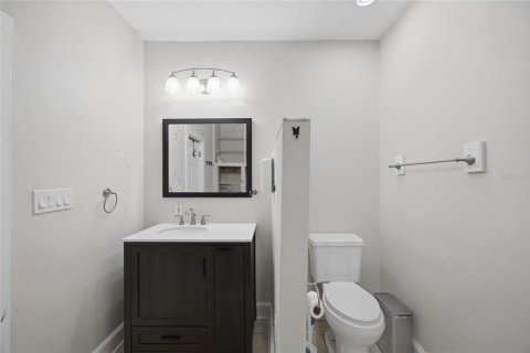 House in Winter Haven, Florida 3 bedrooms, 121.7 sq.m. № 2215690 - photo 20
