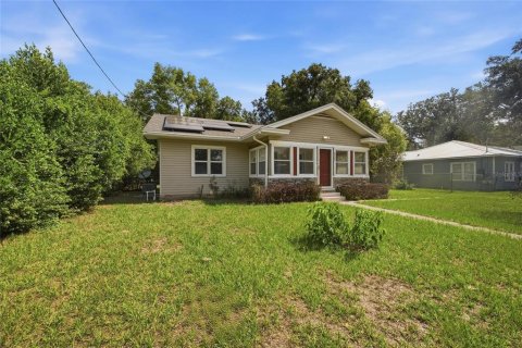 House in Winter Haven, Florida 3 bedrooms, 121.7 sq.m. № 2215690 - photo 5
