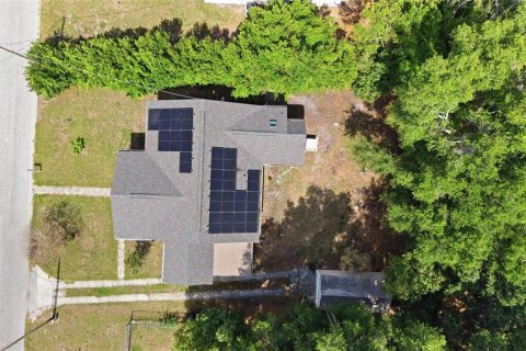 House in Winter Haven, Florida 3 bedrooms, 121.7 sq.m. № 2215690 - photo 28